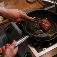 cottonbro 4253311 ΠΠ°ΠΊ ΠΏΠΎΠΆΠ°ΡΠΈΡΡ ΠΊΠ°ΡΡΠΎΡΠΊΡ Π½Π° ΠΈΠ½Π΄ΡΠΊΡΠΈΠΎΠ½Π½ΠΎΠΉ ΠΏΠ»ΠΈΡΠ΅